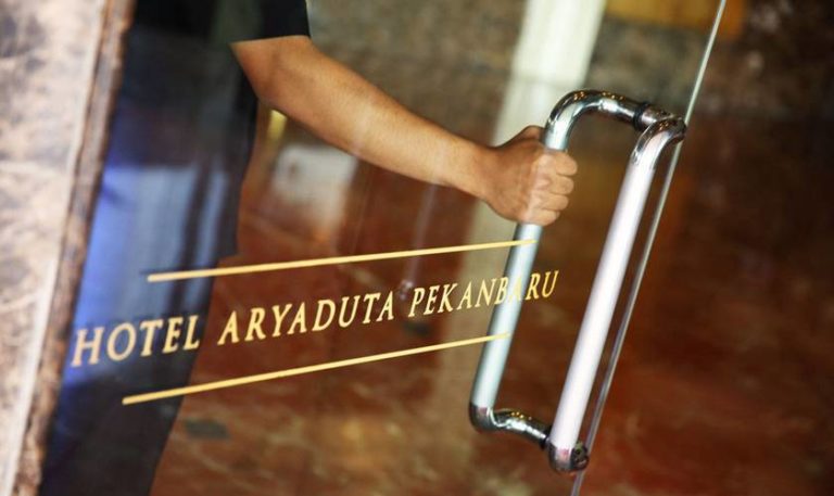 Pemprov Riau Ancam Akhiri Kontrak dengan Lippo Group