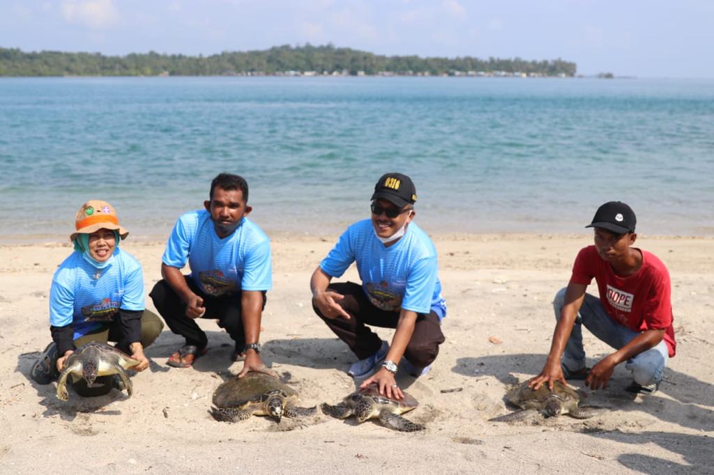 Kolaborasi Pramuka Batam dan PT Epson, Dukung Program Konservasi dan Pariwisata Pulau Karas Kecil. (foto: ifp)