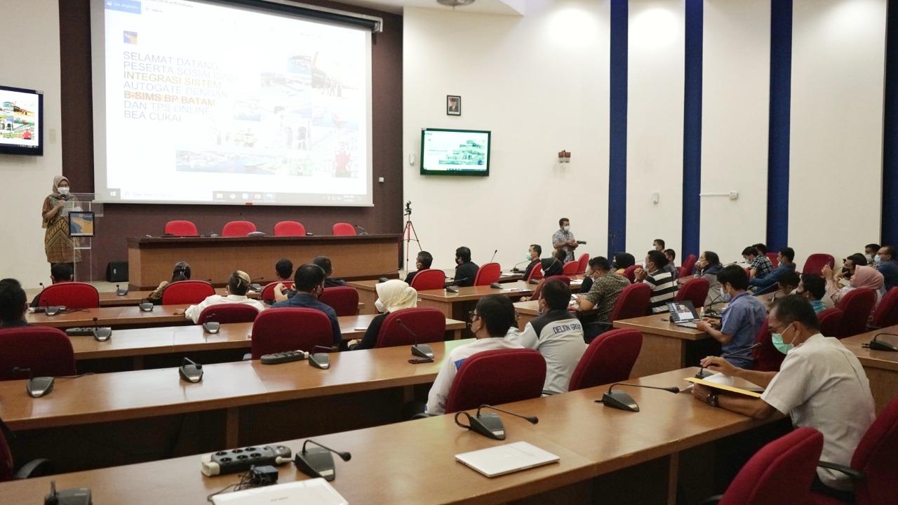 Badan Usaha Pelabuhan Batam Terapkan B-SIMS, Layanan Pengurusan Jasa Kepelabuhanan Tanpa Tatap Muka (foto : hms)