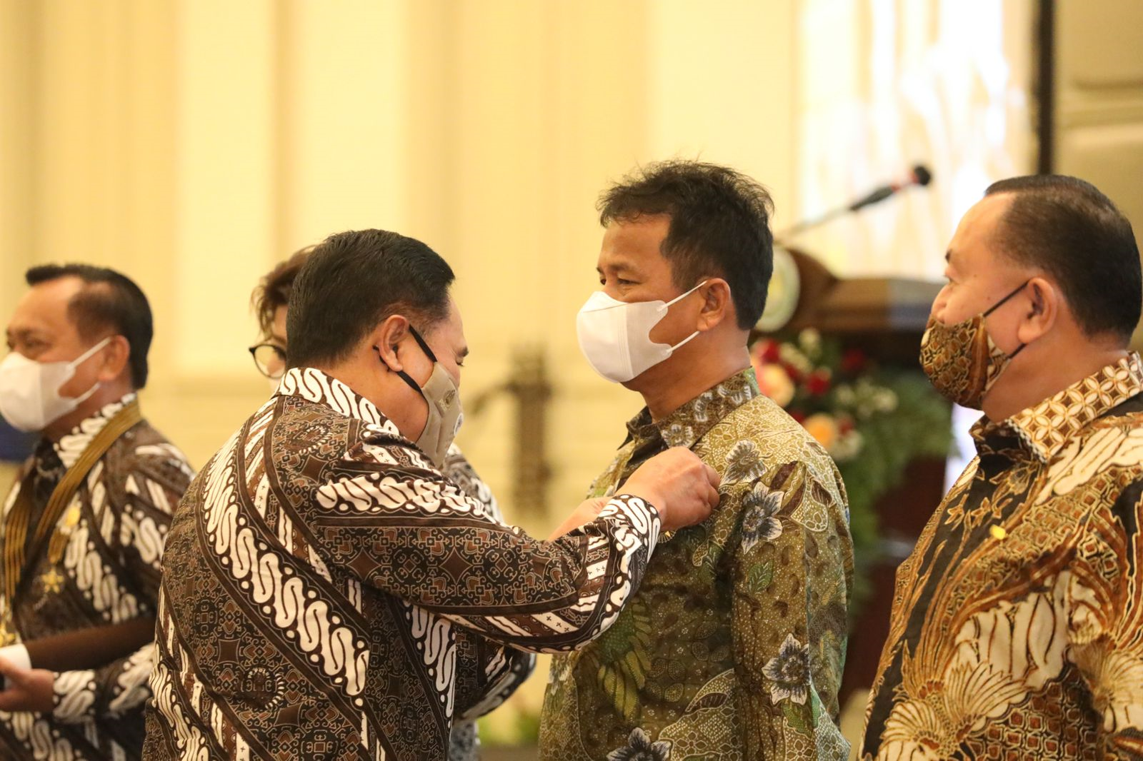 HUT PP Polri Tahun 2022, Kepala BP Batam Terima Anugerah Bintang Bhakti Tri Dharma Nararya (Foto : hms)