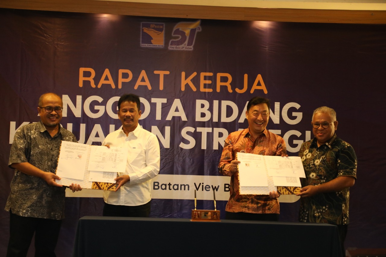 BP Batam Tandatangani HoA dengan PT. Jaya Samudra Karunia Gas, Bangun LNG di Kota Batam (foto : hms)